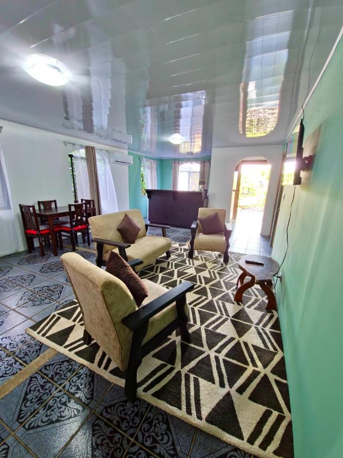 Micheck Beach House Tortuguero Εξωτερικό φωτογραφία
