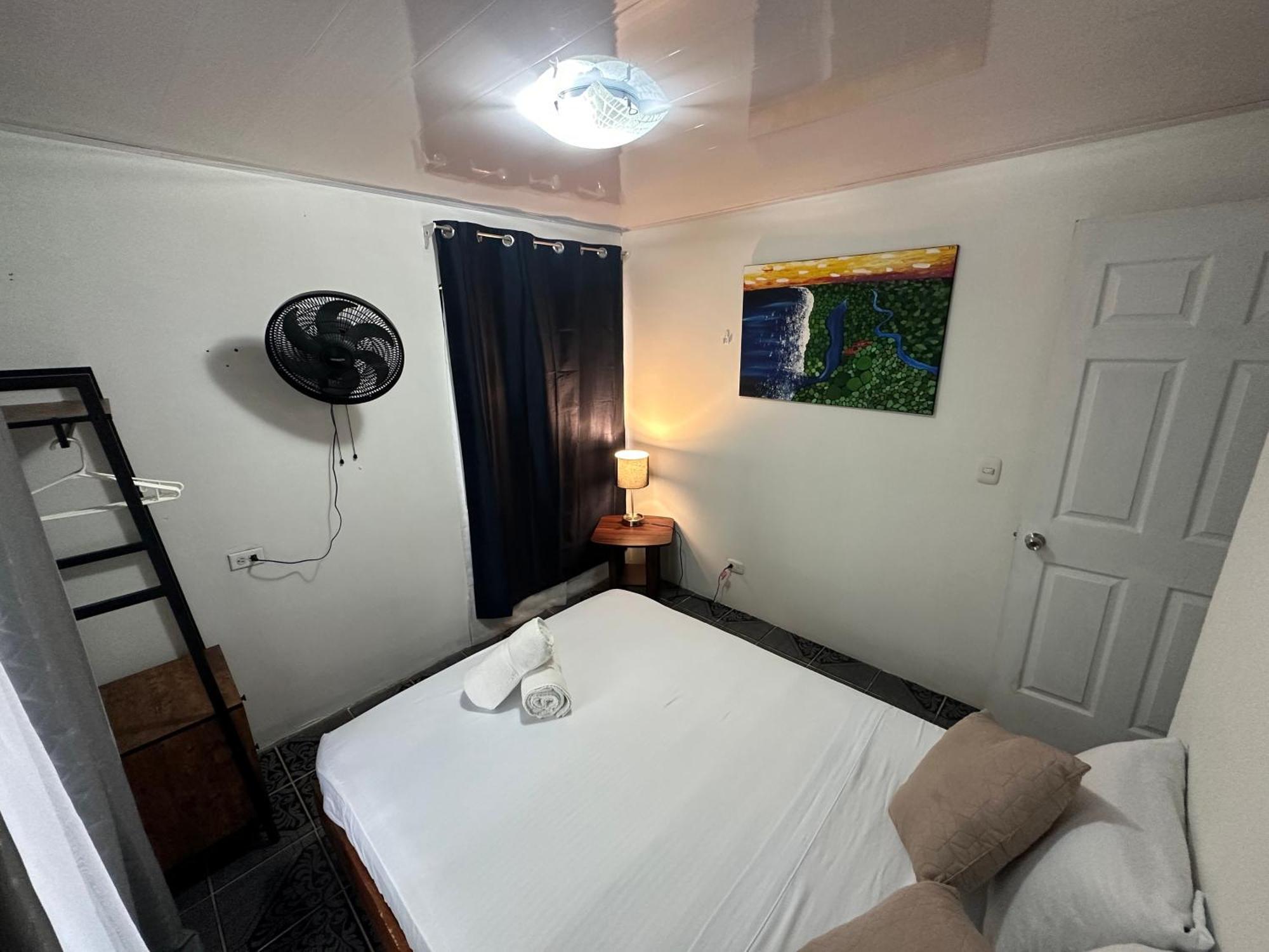 Micheck Beach House Tortuguero Εξωτερικό φωτογραφία